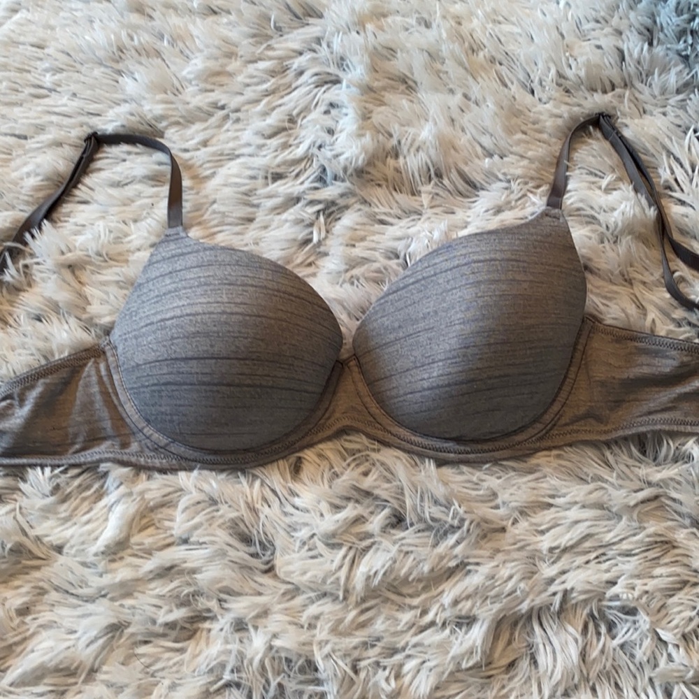PINK by Victoria’s Secret size 36B